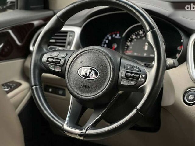 Кіа Соренто, об'ємом двигуна 2 л та пробігом 80 тис. км за 17700 $, фото 11 на Automoto.ua