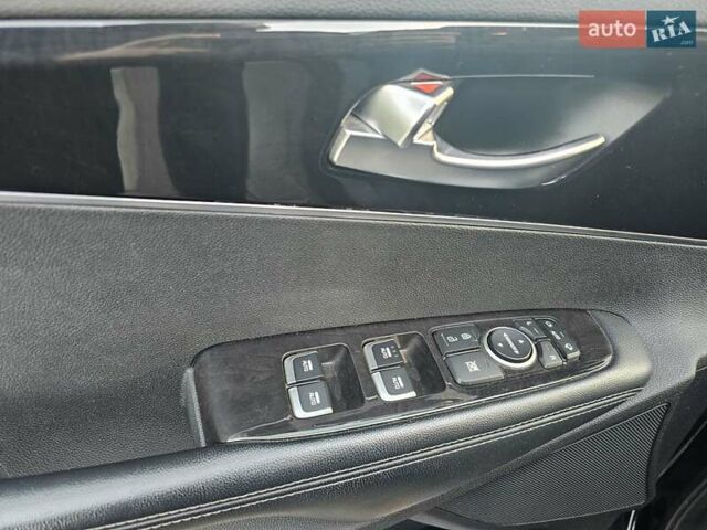 Кіа Соренто, об'ємом двигуна 3.3 л та пробігом 172 тис. км за 18500 $, фото 10 на Automoto.ua