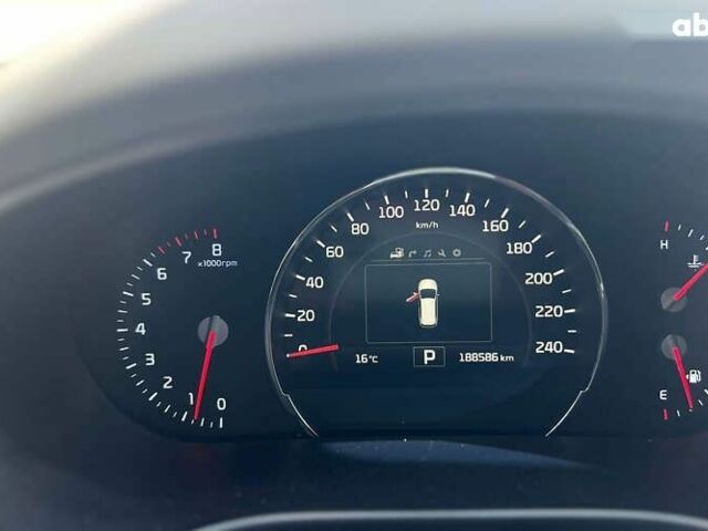 Кіа Соренто, об'ємом двигуна 3.3 л та пробігом 189 тис. км за 17500 $, фото 12 на Automoto.ua