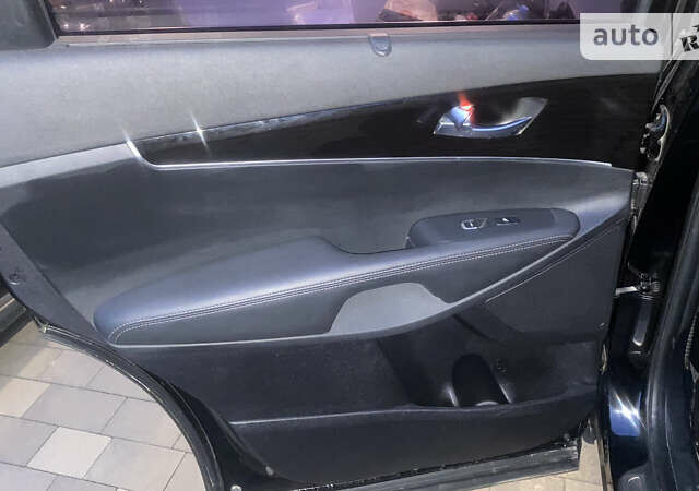 Киа Соренто, объемом двигателя 2.2 л и пробегом 230 тыс. км за 20500 $, фото 13 на Automoto.ua