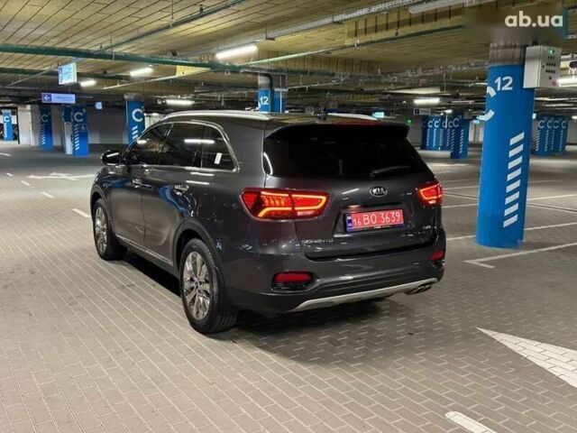 Киа Соренто, объемом двигателя 2 л и пробегом 131 тыс. км за 26300 $, фото 3 на Automoto.ua