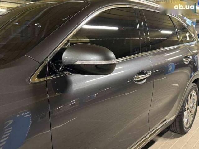 Киа Соренто, объемом двигателя 2 л и пробегом 131 тыс. км за 26300 $, фото 4 на Automoto.ua