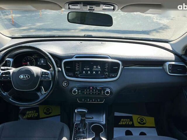 Кіа Соренто, об'ємом двигуна 2.4 л та пробігом 105 тис. км за 17500 $, фото 10 на Automoto.ua