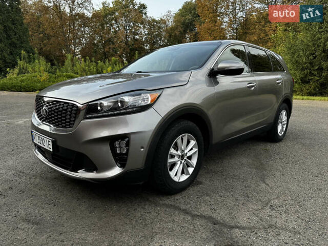 Киа Соренто, объемом двигателя 3.3 л и пробегом 169 тыс. км за 15000 $, фото 1 на Automoto.ua