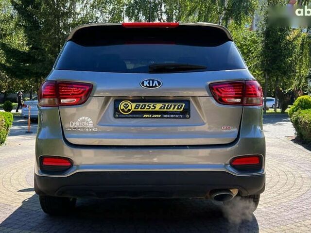 Кіа Соренто, об'ємом двигуна 2.4 л та пробігом 105 тис. км за 17500 $, фото 5 на Automoto.ua
