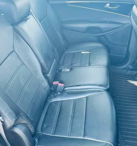 Киа Соренто, объемом двигателя 3.34 л и пробегом 102 тыс. км за 17800 $, фото 6 на Automoto.ua