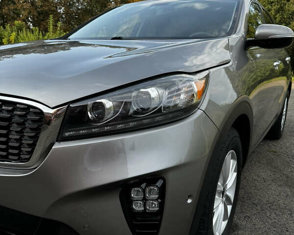 Киа Соренто, объемом двигателя 3.3 л и пробегом 169 тыс. км за 15000 $, фото 10 на Automoto.ua