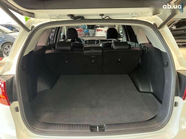 Киа Соренто, объемом двигателя 2 л и пробегом 95 тыс. км за 27500 $, фото 8 на Automoto.ua