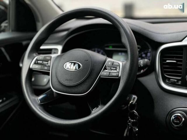 Киа Соренто, объемом двигателя 3.3 л и пробегом 170 тыс. км за 18190 $, фото 24 на Automoto.ua
