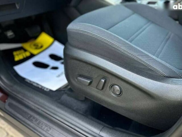 Кіа Соренто, об'ємом двигуна 2.4 л та пробігом 42 тис. км за 18900 $, фото 10 на Automoto.ua