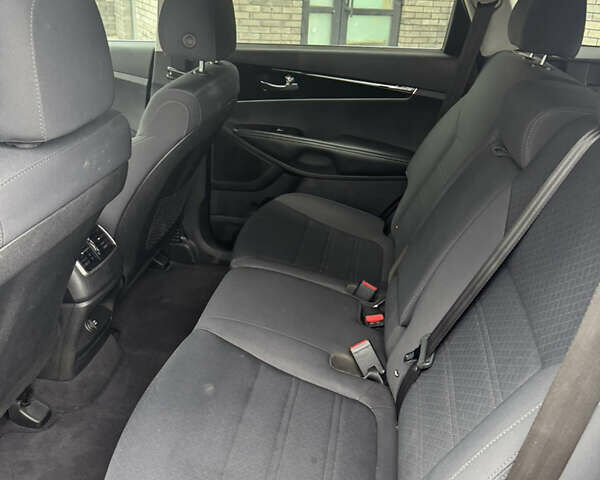 Киа Соренто, объемом двигателя 0 л и пробегом 170 тыс. км за 13800 $, фото 14 на Automoto.ua
