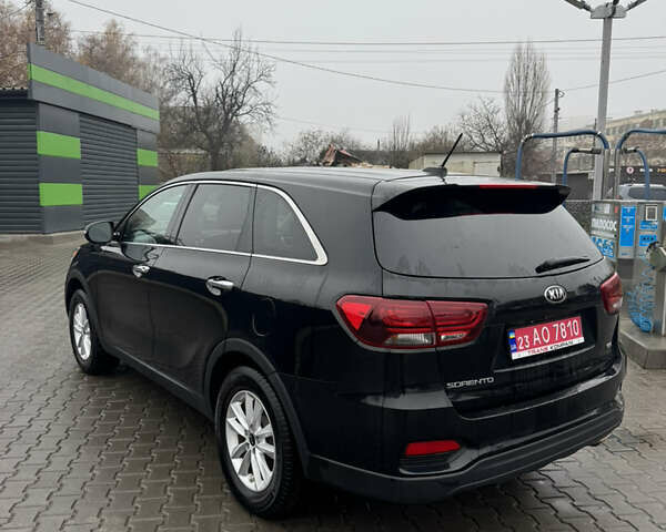 Киа Соренто, объемом двигателя 0 л и пробегом 170 тыс. км за 13800 $, фото 3 на Automoto.ua