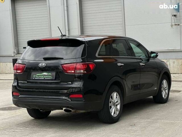 Киа Соренто, объемом двигателя 3.3 л и пробегом 170 тыс. км за 18500 $, фото 8 на Automoto.ua