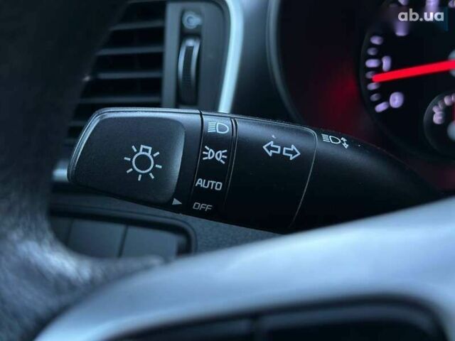 Кіа Соренто, об'ємом двигуна 3.3 л та пробігом 170 тис. км за 15990 $, фото 29 на Automoto.ua