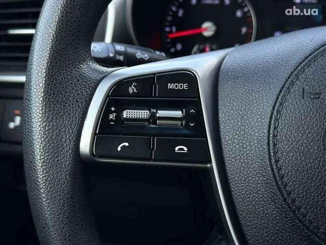 Кіа Соренто, об'ємом двигуна 3.3 л та пробігом 170 тис. км за 17990 $, фото 26 на Automoto.ua