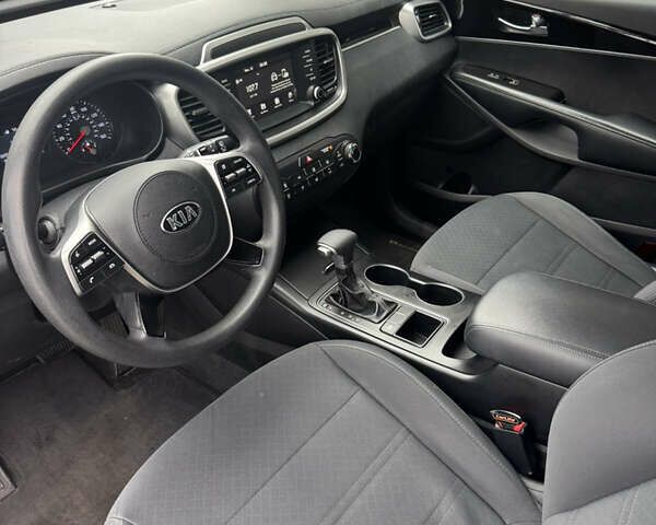 Киа Соренто, объемом двигателя 0 л и пробегом 170 тыс. км за 13800 $, фото 8 на Automoto.ua
