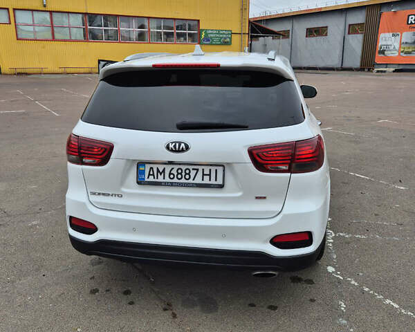 Киа Соренто, объемом двигателя 2.4 л и пробегом 77 тыс. км за 20000 $, фото 2 на Automoto.ua
