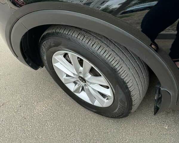 Киа Соренто, объемом двигателя 0 л и пробегом 83 тыс. км за 19500 $, фото 5 на Automoto.ua