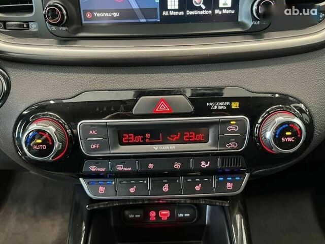 Киа Соренто, объемом двигателя 2 л и пробегом 95 тыс. км за 27500 $, фото 16 на Automoto.ua