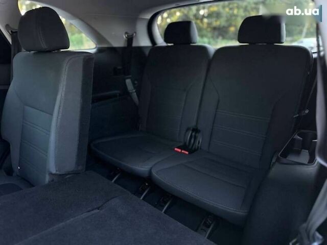 Киа Соренто, объемом двигателя 3.3 л и пробегом 170 тыс. км за 16800 $, фото 17 на Automoto.ua