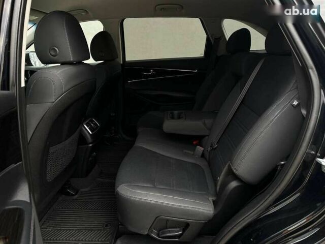 Киа Соренто, объемом двигателя 3.3 л и пробегом 170 тыс. км за 18190 $, фото 20 на Automoto.ua
