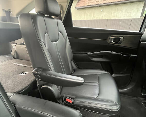 Киа Соренто, объемом двигателя 2.5 л и пробегом 60 тыс. км за 29000 $, фото 35 на Automoto.ua
