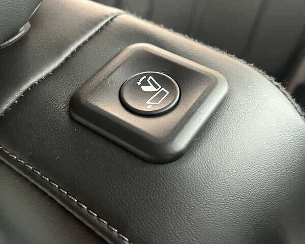 Киа Соренто, объемом двигателя 2.5 л и пробегом 60 тыс. км за 29000 $, фото 42 на Automoto.ua