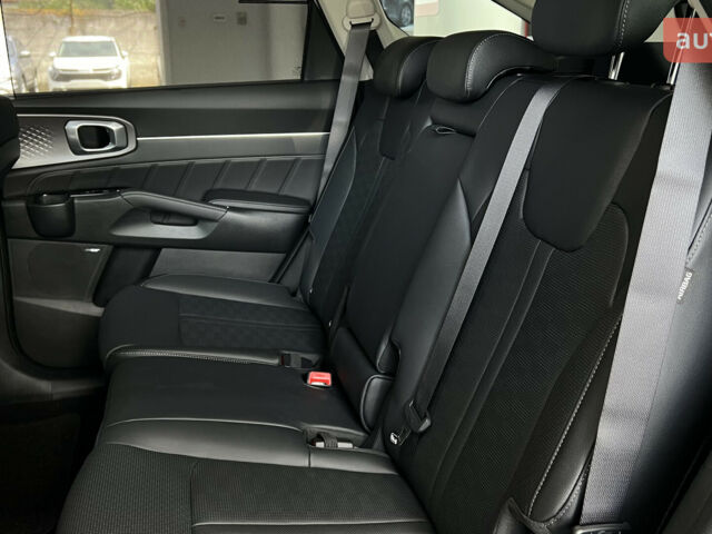 Киа Соренто, объемом двигателя 2.15 л и пробегом 0 тыс. км за 67815 $, фото 10 на Automoto.ua