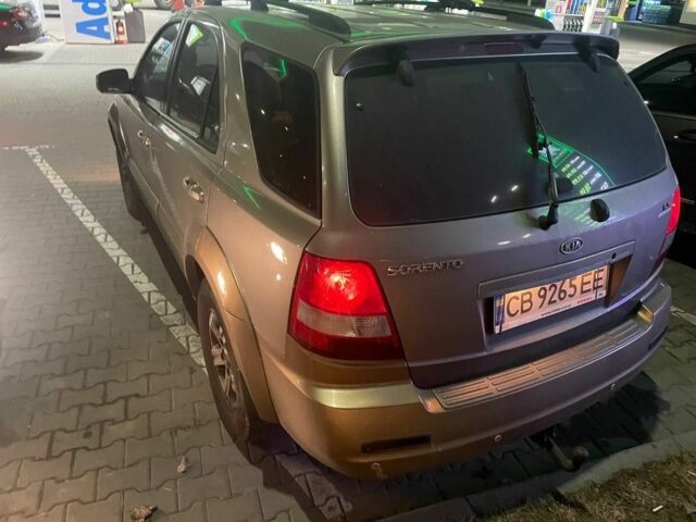 Киа Соренто 2004 в Киеве на Automoto.ua Желтый Киа Соренто, объемом двигателя 3.5 л и пробегом 130 тыс. км за 8000 $, фото 10 на Automoto.ua