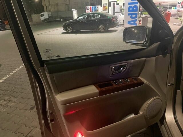 Киа Соренто 2004 в Киеве на Automoto.ua Желтый Киа Соренто, объемом двигателя 3.5 л и пробегом 130 тыс. км за 8000 $, фото 13 на Automoto.ua