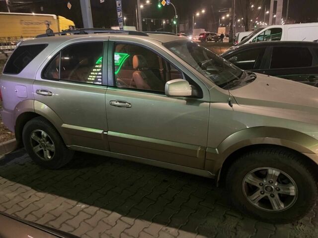Киа Соренто 2004 в Киеве на Automoto.ua Желтый Киа Соренто, объемом двигателя 3.5 л и пробегом 130 тыс. км за 8000 $, фото 16 на Automoto.ua