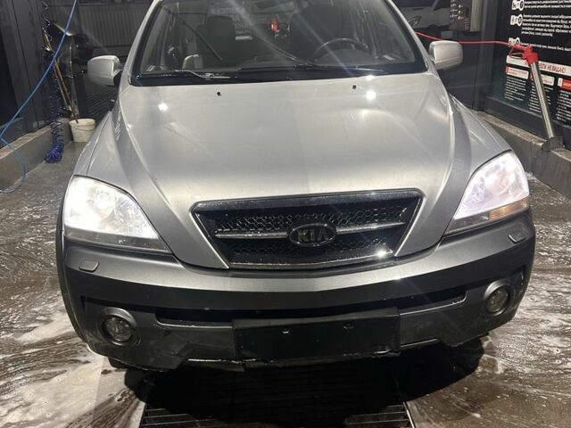 Сірий Кіа Соренто, об'ємом двигуна 2.5 л та пробігом 250 тис. км за 5500 $, фото 8 на Automoto.ua
