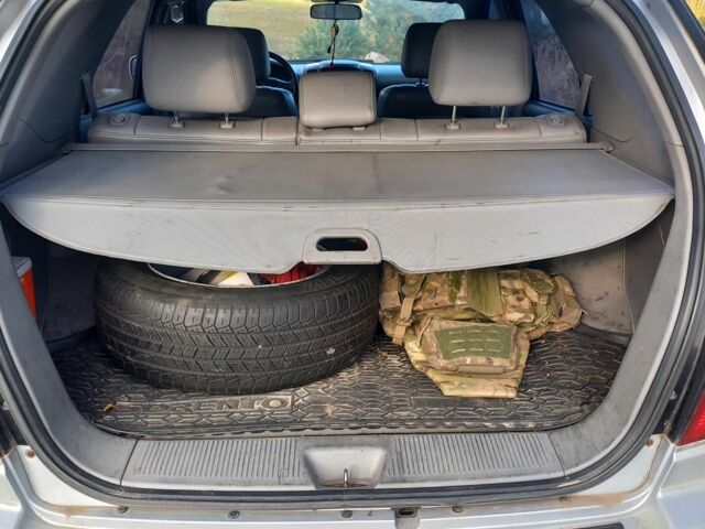 Киа Соренто 2005 в Житомире на Automoto.ua Серый Киа Соренто, объемом двигателя 3.5 л и пробегом 360 тыс. км за 5000 $, фото 2 на Automoto.ua