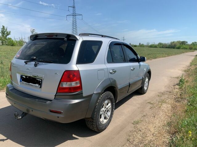 Серый Киа Соренто, объемом двигателя 2.5 л и пробегом 310 тыс. км за 8200 $, фото 6 на Automoto.ua
