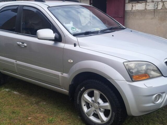 Сірий Кіа Соренто, об'ємом двигуна 2.5 л та пробігом 220 тис. км за 8200 $, фото 14 на Automoto.ua