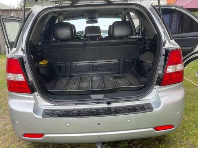 Сірий Кіа Соренто, об'ємом двигуна 2.5 л та пробігом 220 тис. км за 8200 $, фото 6 на Automoto.ua