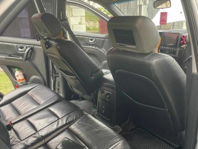 Сірий Кіа Соренто, об'ємом двигуна 2.5 л та пробігом 220 тис. км за 8200 $, фото 7 на Automoto.ua