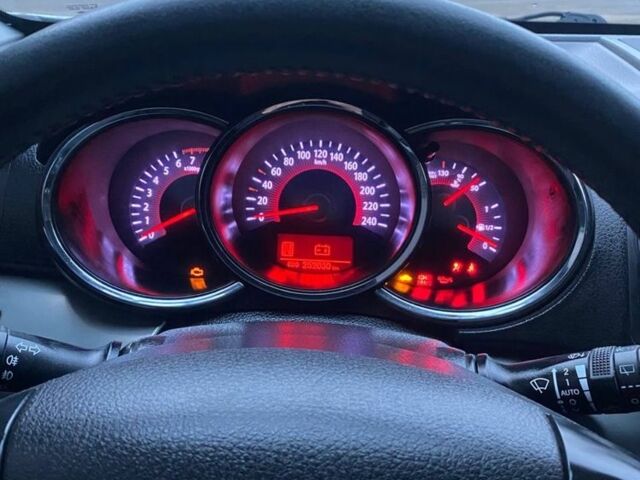 Сірий Кіа Соренто, об'ємом двигуна 2.4 л та пробігом 250 тис. км за 11200 $, фото 6 на Automoto.ua