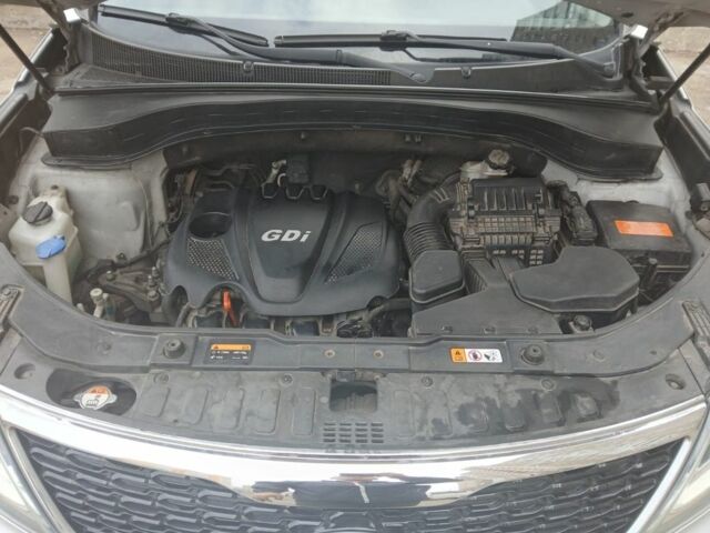 Сірий Кіа Соренто, об'ємом двигуна 2.4 л та пробігом 230 тис. км за 11000 $, фото 18 на Automoto.ua