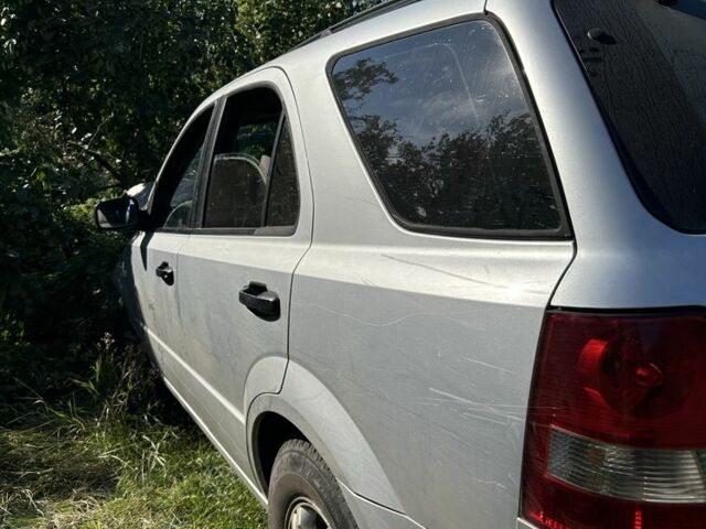 Киа Соренто 2001 в Богодухове на Automoto.ua Серый Киа Соренто, объемом двигателя 2.5 л и пробегом 350 тыс. км за 1500 $, фото 2 на Automoto.ua