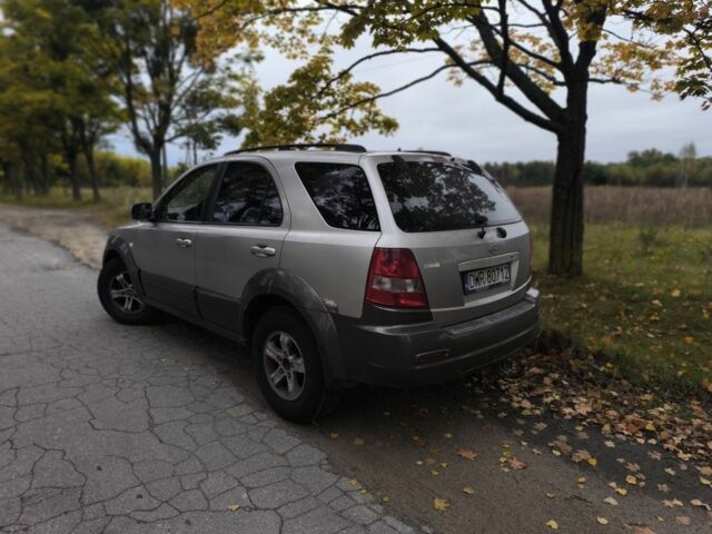 Серый Киа Соренто, объемом двигателя 2 л и пробегом 254 тыс. км за 2900 $, фото 6 на Automoto.ua
