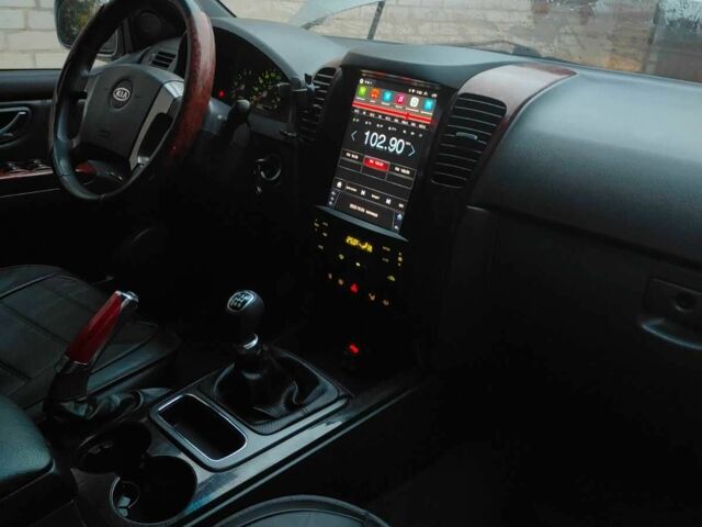 Сірий Кіа Соренто, об'ємом двигуна 2.5 л та пробігом 240 тис. км за 6523 $, фото 11 на Automoto.ua