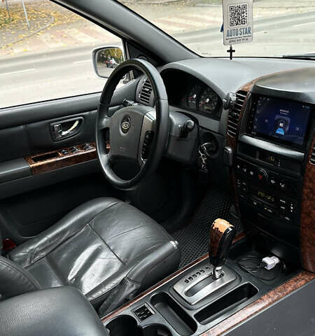 Киа Соренто 2003 в Черновцах на Automoto.ua Серый Киа Соренто, объемом двигателя 2.5 л и пробегом 312 тыс. км за 5300 $, фото 11 на Automoto.ua