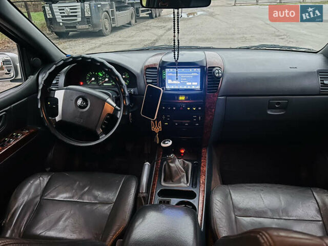 Киа Соренто 2003 в Сосницы на Automoto.ua Серый Киа Соренто, объемом двигателя 2.5 л и пробегом 413 тыс. км за 6800 $, фото 5 на Automoto.ua