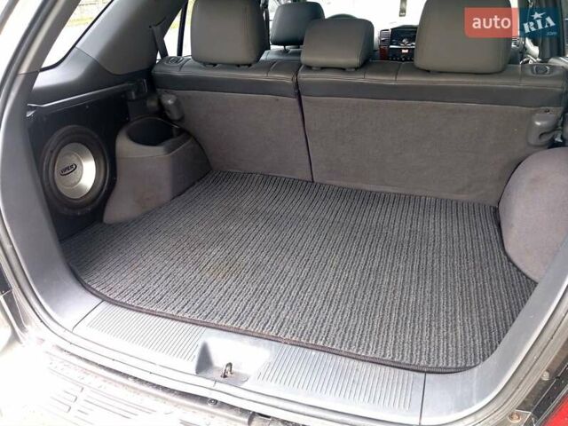 Сірий Кіа Соренто, об'ємом двигуна 2.4 л та пробігом 220 тис. км за 6500 $, фото 23 на Automoto.ua