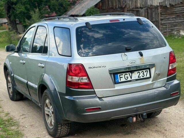Серый Киа Соренто, объемом двигателя 2.5 л и пробегом 280 тыс. км за 2900 $, фото 4 на Automoto.ua