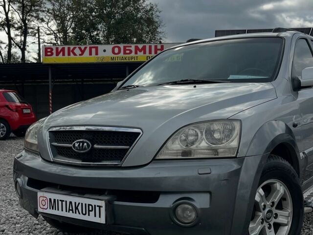 Киа Соренто 2003 в Кривом Роге на Automoto.ua Серый Киа Соренто, объемом двигателя 0 л и пробегом 200 тыс. км за 5999 $, фото 2 на Automoto.ua
