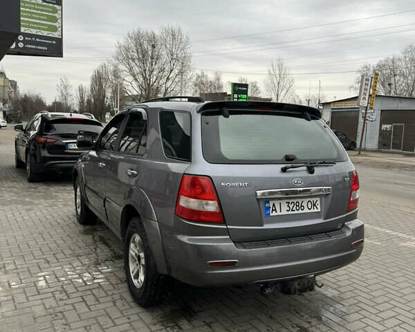 Серый Киа Соренто, объемом двигателя 2.5 л и пробегом 180 тыс. км за 7500 $, фото 6 на Automoto.ua