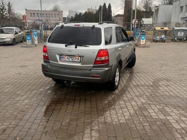 Серый Киа Соренто, объемом двигателя 2.4 л и пробегом 150 тыс. км за 5400 $, фото 5 на Automoto.ua