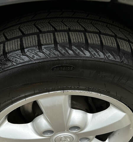 Киа Соренто 2003 в Черновцах на Automoto.ua Серый Киа Соренто, объемом двигателя 2.5 л и пробегом 312 тыс. км за 5300 $, фото 28 на Automoto.ua